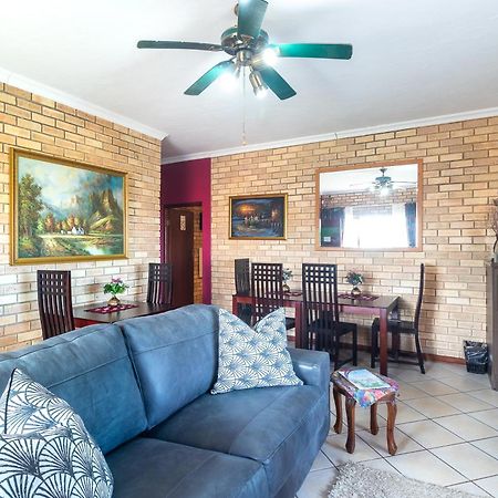 Villa Majestic For Exclusive Accommodation Port Alfred Exteriör bild
