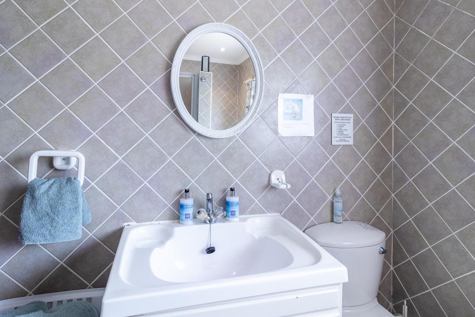 Villa Majestic For Exclusive Accommodation Port Alfred Exteriör bild