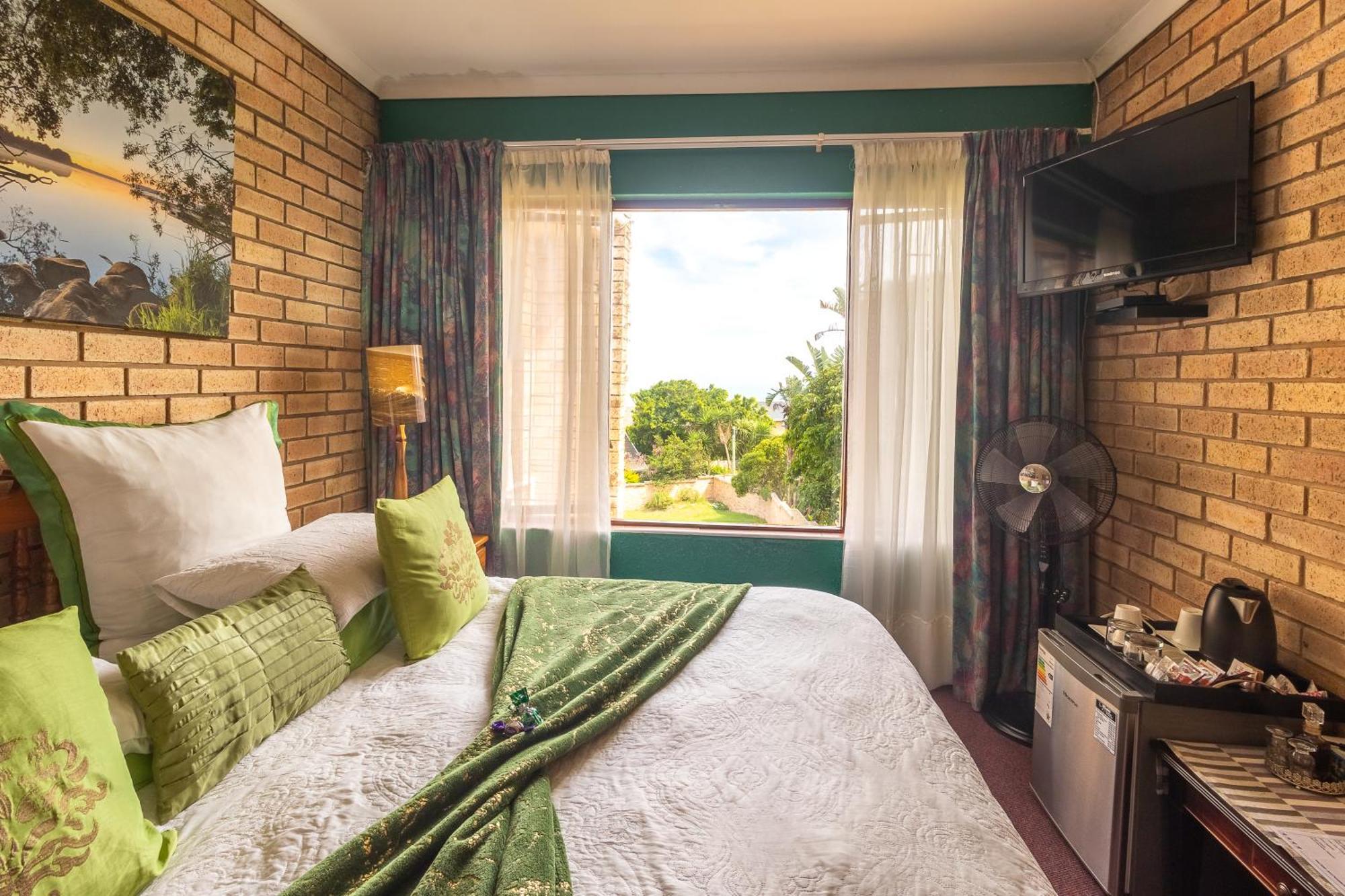 Villa Majestic For Exclusive Accommodation Port Alfred Exteriör bild