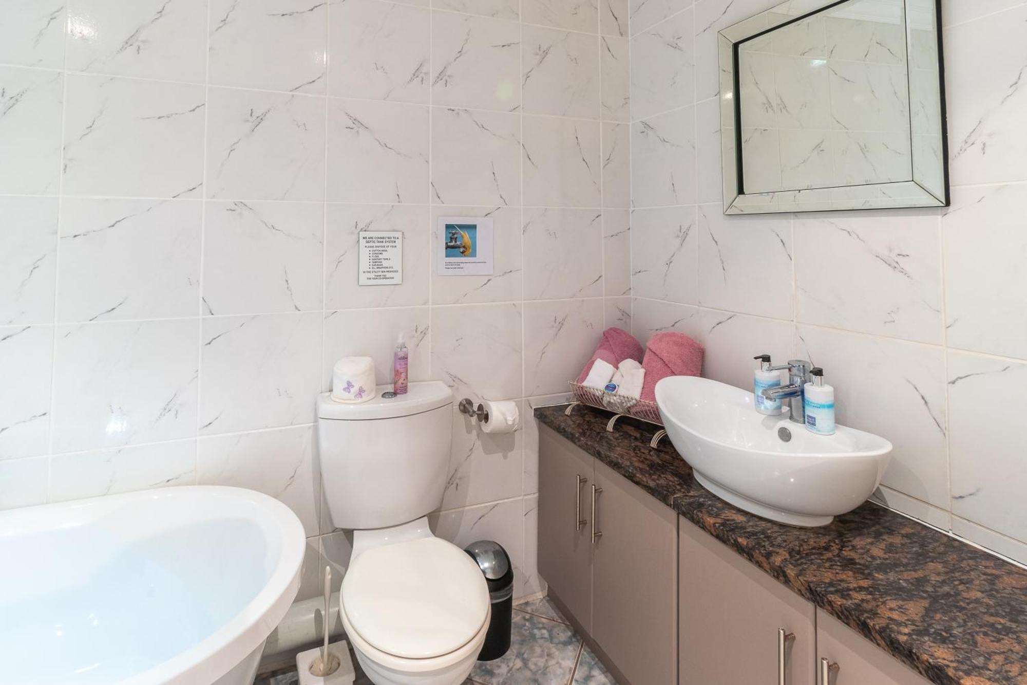 Villa Majestic For Exclusive Accommodation Port Alfred Exteriör bild